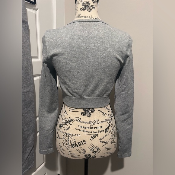 Seamless Ribbed Active Infinity Set - Picture 5 of 7